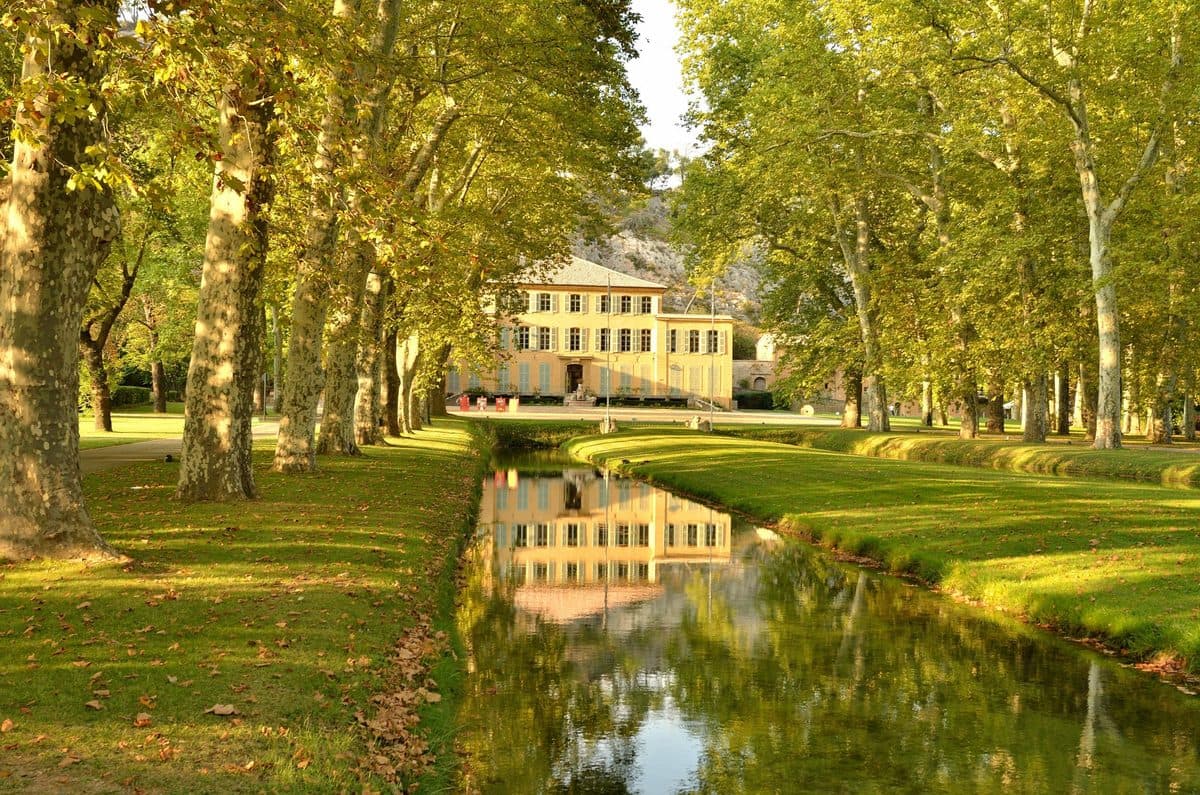 Visite du Château de l'Empéri